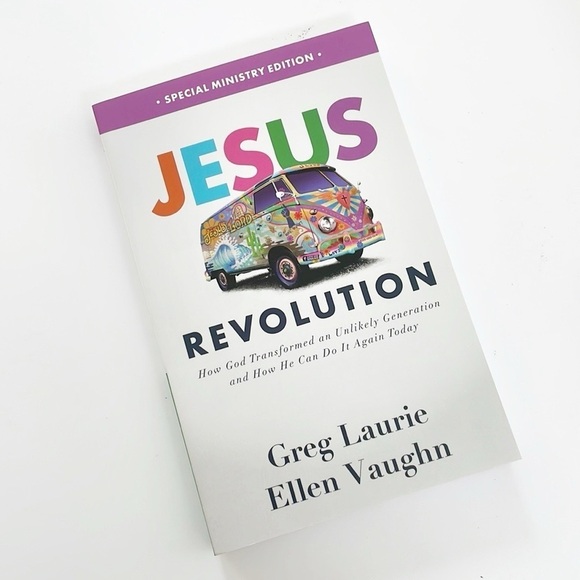 Jesus Revolution by Greg Laurie paperback book - Picture 2 of 3